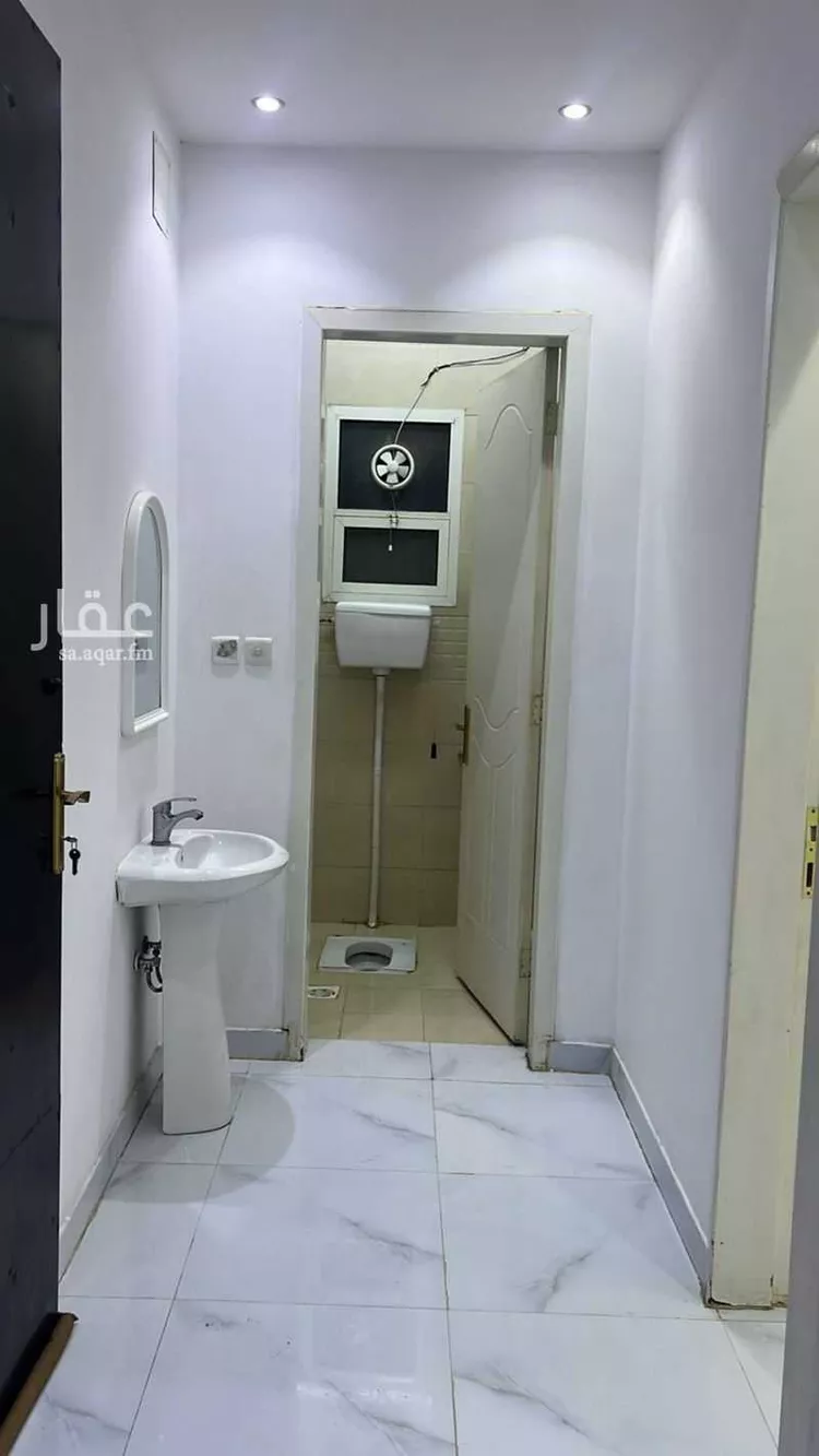شقة للإيجار في شارع أبي الرضا الطبال ، حي المعيزلة ، الرياض ، منطقة الرياض صورة 4