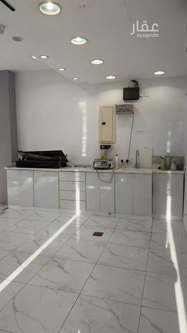 محل للإيجار في شارع الامير فواز, حي الخبرالشمالية, مدينة الخبر, المنطقة الشرقية صورة 4