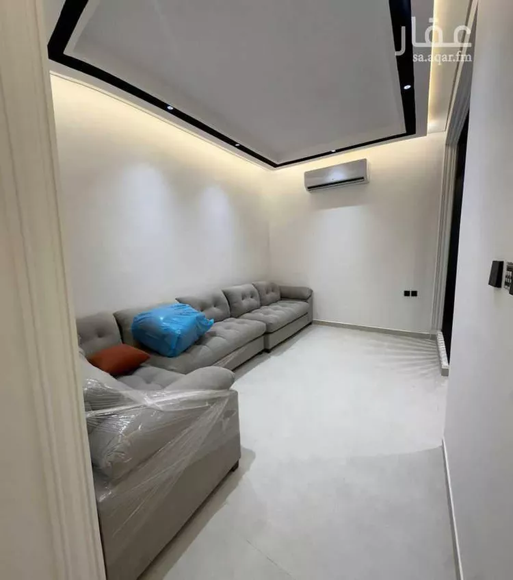 فيلا للبيع في شارع أحمد بن داود المالكي ، حي المعيزلة ، الرياض ، منطقة الرياض صورة 5