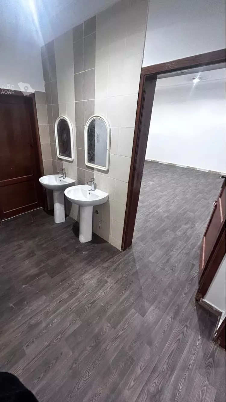 شقة للإيجار في شارع الفرسان 5 ، حي الفرسان ، سكاكا ، منطقة الجوف 5