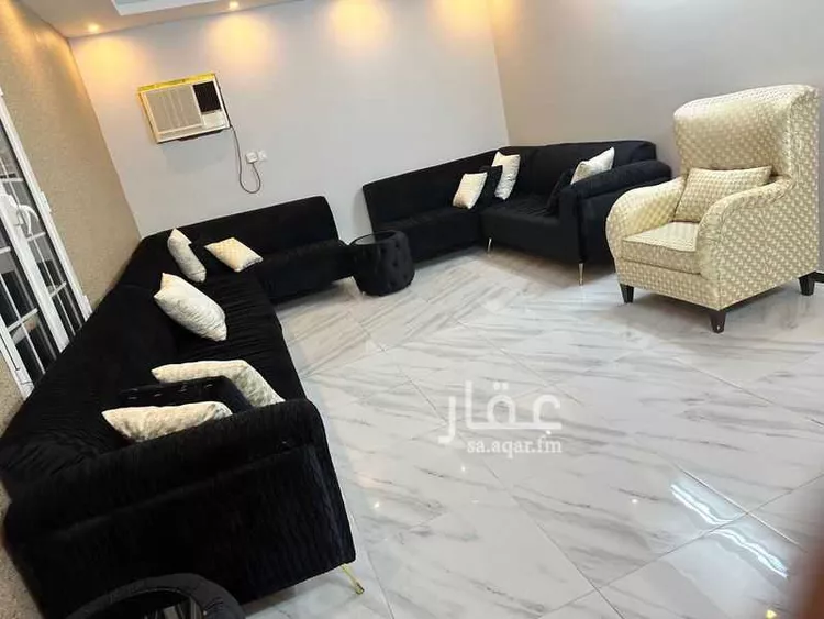 Floor for Rent in Abu `Arish Ar Rabie 24