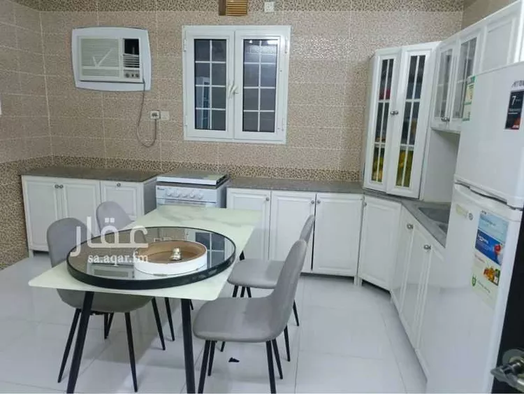 Floor for Rent in Abu `Arish Ar Rabie 13