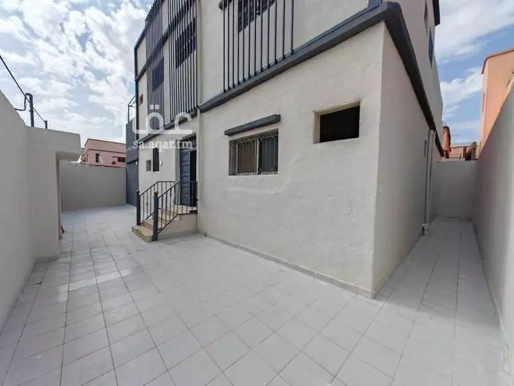 Villa for Sale in Al Bukayriyah Ar Rawdah صورة 5