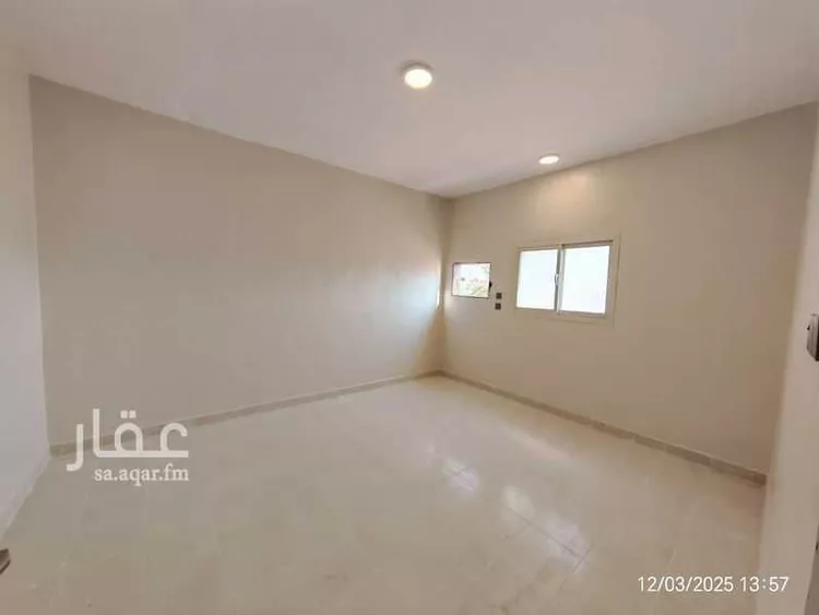 دور للإيجار في شارع عبدالرحمن ابن عقبة, حي الرفيعة, مدينة بريدة, منطقة القصيم صورة 5