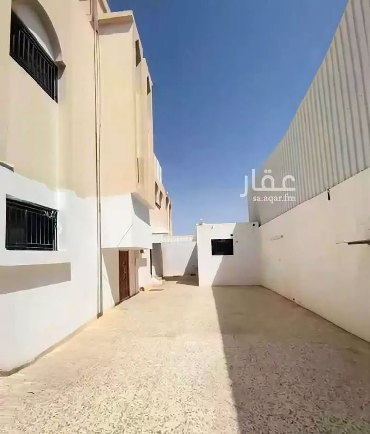 فيلا للبيع في شارع ابن محيصن, حي الصفراء, مدينة بريدة, منطقة القصيم 15