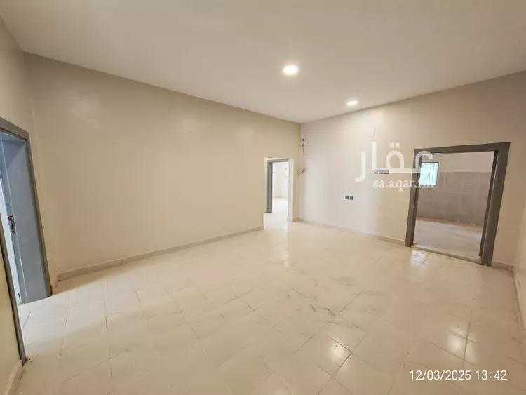 دور للإيجار في شارع عبدالرحمن ابن عقبة, حي الرفيعة, مدينة بريدة, منطقة القصيم صورة 5