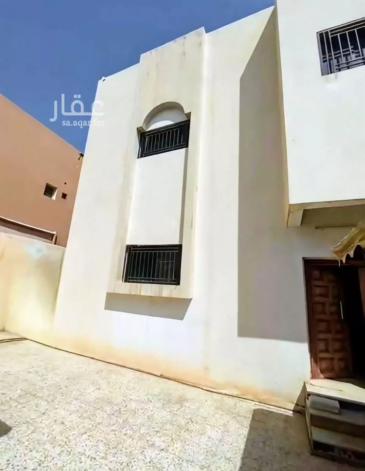 فيلا للبيع في شارع ابن محيصن, حي الصفراء, مدينة بريدة, منطقة القصيم 8