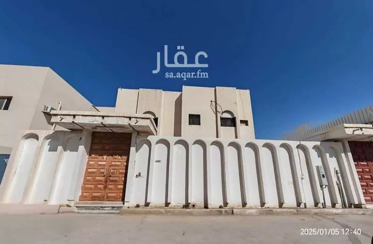 فيلا للبيع في شارع ابن محيصن, حي الصفراء, مدينة بريدة, منطقة القصيم صورة 2
