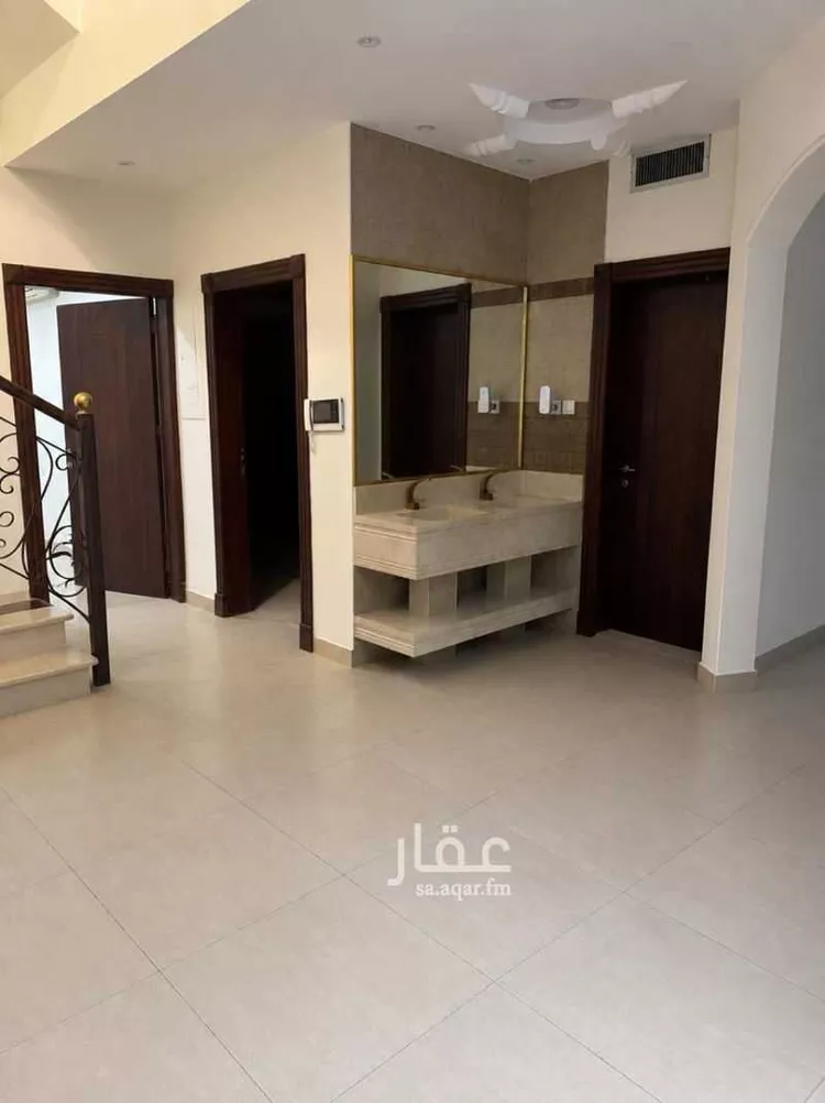 فيلا للبيع في شارع الحمضة, حي النفل, مدينة الرياض, منطقة الرياض صورة 5