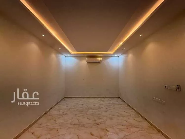 فيلا للإيجار في شارع أحمد بن عبدالمعطي, حي المهدية, مدينة الرياض, منطقة الرياض صورة 5