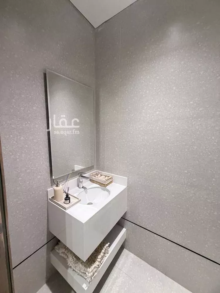 دور للبيع في شارع جعفر القالي, حي النرجس, مدينة الرياض, منطقة الرياض صورة 3