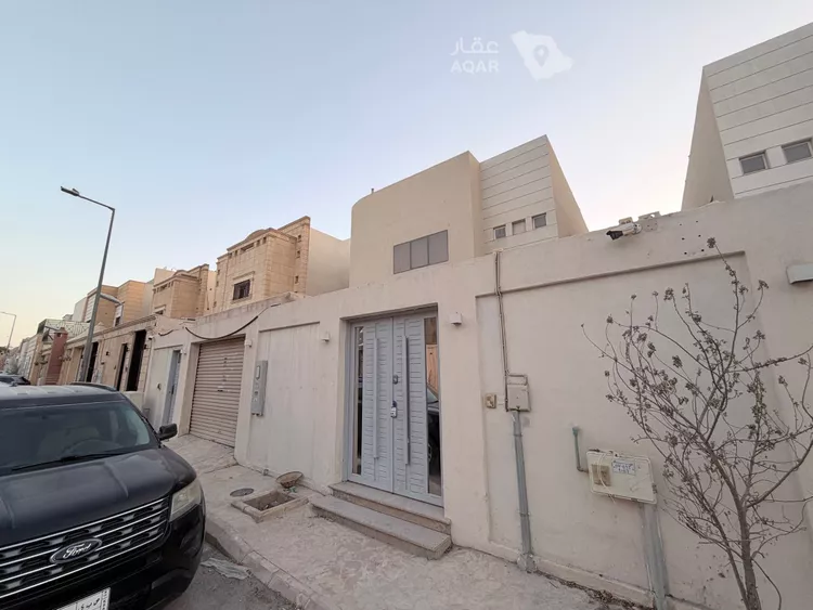 فيلا للبيع في شارع القرينات, حي الندى, مدينة الرياض, منطقة الرياض