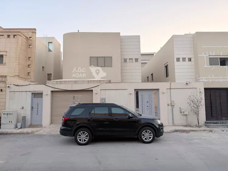 فيلا للإيجار في شارع القرينات, حي الندى, مدينة الرياض, منطقة الرياض صورة 2