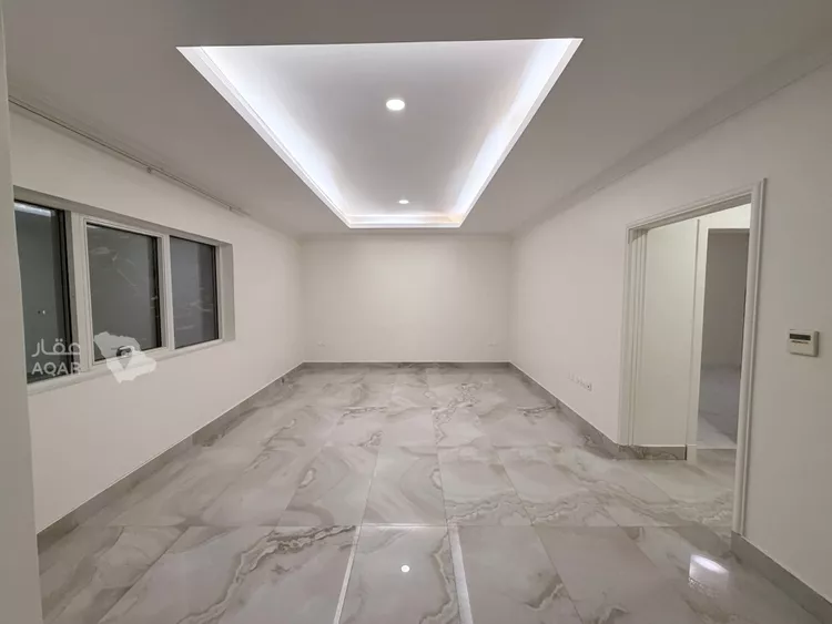 فيلا للإيجار في شارع القرينات, حي الندى, مدينة الرياض, منطقة الرياض صورة 5