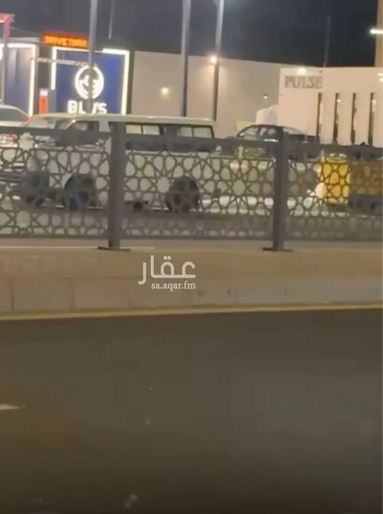 عمارة للبيع في شارع شارع الأمير ناصر بن عبد العزيز آل سعود, حي الملك فهد, مدينة مكة المكرمة, منطقة مكة المكرمة صورة 3