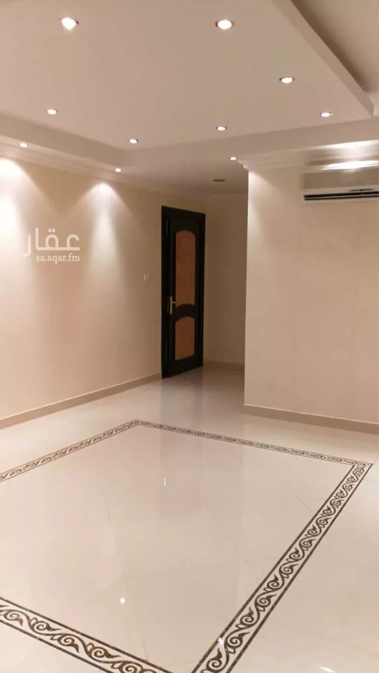 شقة للبيع في شارع جبل العوصاء ، حي التعاون ، الرياض ، منطقة الرياض 1 صورة
