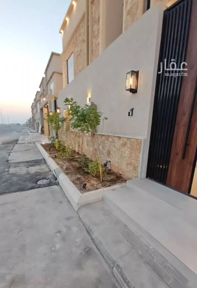 فيلا للبيع في شارع الخبر ، حي الدانة ، الهفوف‎ ، الاحساء صورة 3
