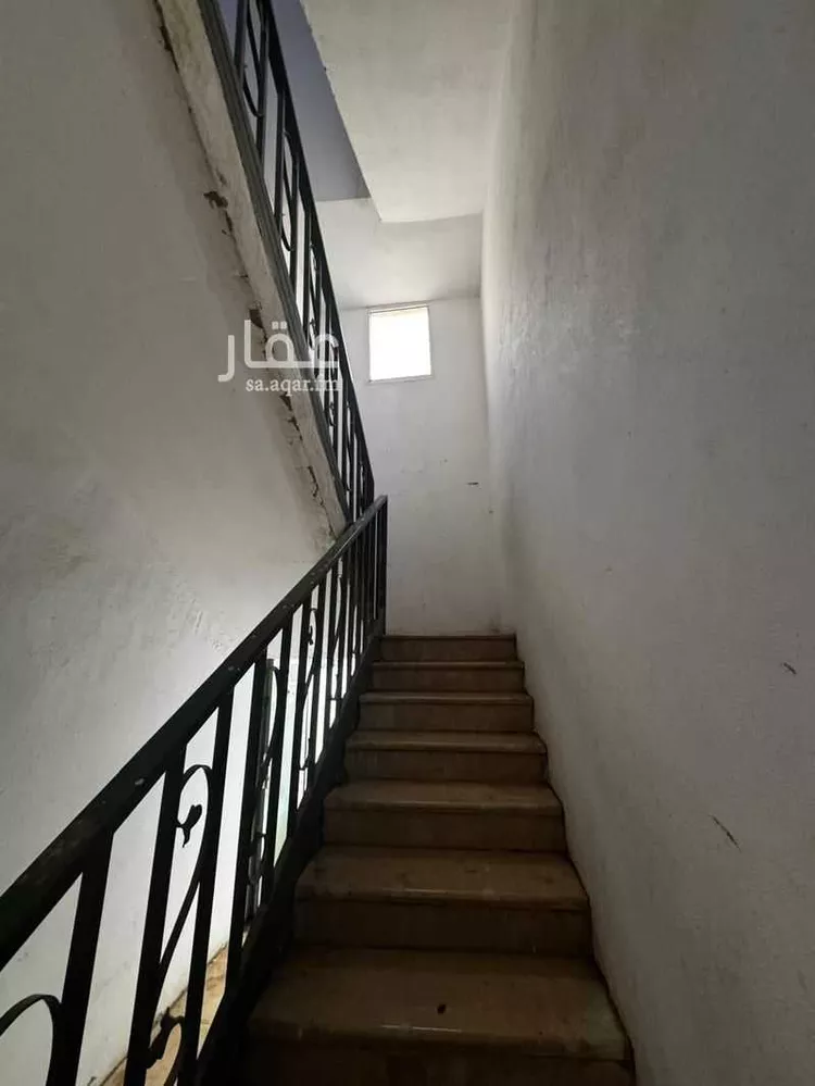 عمارة للبيع في شارع اكثم بن صيفي, حي النسيم الغربي, مدينة الرياض, منطقة الرياض صورة 4