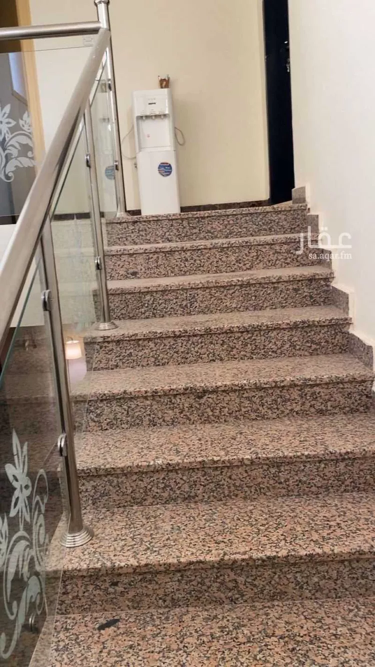 فيلا للإيجار في شارع ابن زرقان, حي المهدية, مدينة الرياض, منطقة الرياض صورة 5