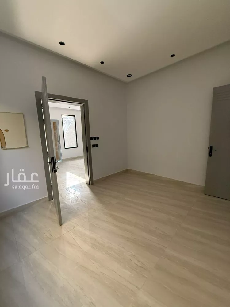 دور للإيجار في شارع الإمام البخاري, حي بدر, مدينة الرياض, منطقة الرياض صورة 4