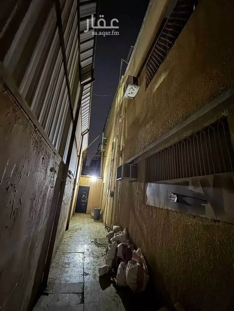 عمارة للبيع في شارع اسامة بن زيد, حي النسيم الغربي, مدينة الرياض, منطقة الرياض صورة 5