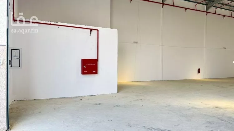 مستودع للإيجار في شارع رقة السفراء, حي طيبة, مدينة الرياض, منطقة الرياض 10