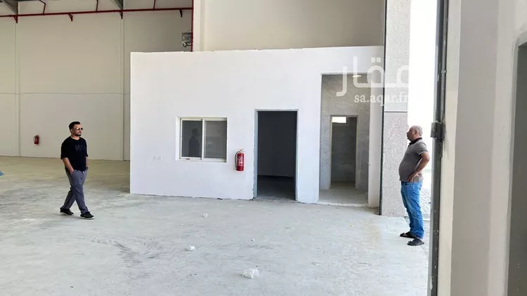 مستودع للإيجار في شارع رقة السفراء, حي طيبة, مدينة الرياض, منطقة الرياض 11