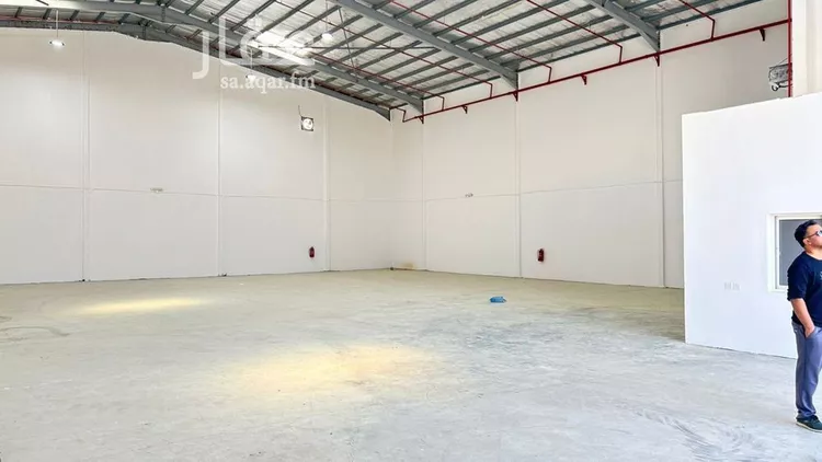 مستودع للإيجار في شارع رقة السفراء, حي طيبة, مدينة الرياض, منطقة الرياض 13