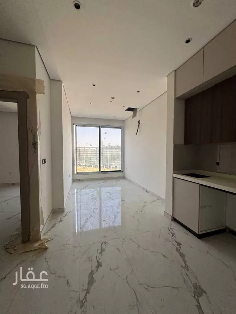 عمارة للبيع في شارع الجامعه, حي الملز, مدينة الرياض, منطقة الرياض صورة 3