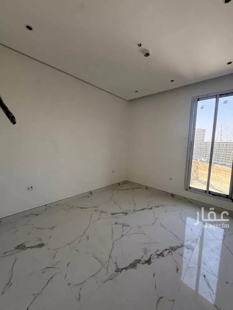 عمارة للإيجار في شارع الجامعه, حي الملز, مدينة الرياض, منطقة الرياض صورة 4