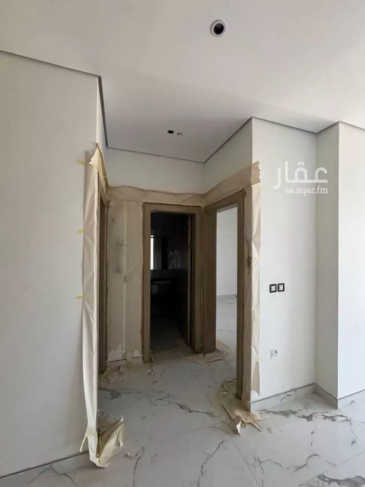عمارة للإيجار في شارع الجامعه, حي الملز, مدينة الرياض, منطقة الرياض صورة 5