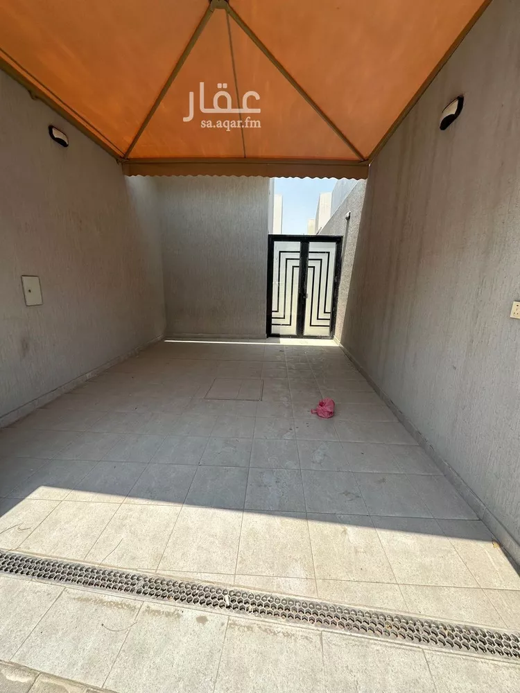 فيلا للإيجار في شارع ابن الشهاب, حي الراكة الشمالية, مدينة الدمام, المنطقة الشرقية صورة 5