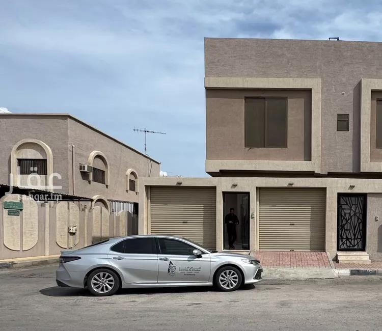 فيلا للإيجار في شارع عبدالله ال الشيخ, حي الراكة الجنوبية, مدينة الخبر, المنطقة الشرقية