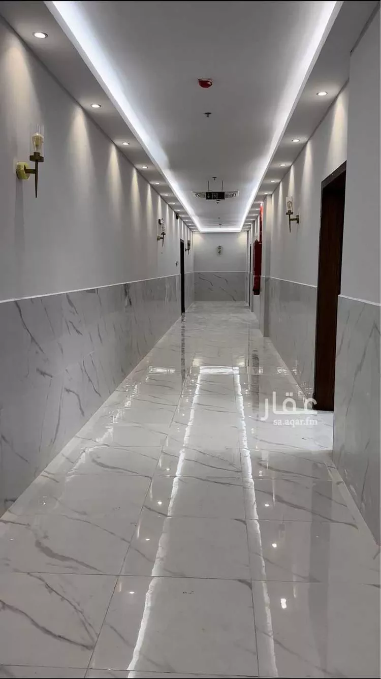 مكتب تجاري للإيجار في شارع عبدالرحمن الداخل, حي الراكة الجنوبية, مدينة الخبر, المنطقة الشرقية صورة 4