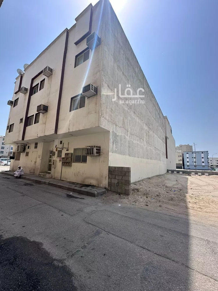 شقة للإيجار في شارع 12ب, حي الخبر الجنوبية, مدينة الخبر, المنطقة الشرقية