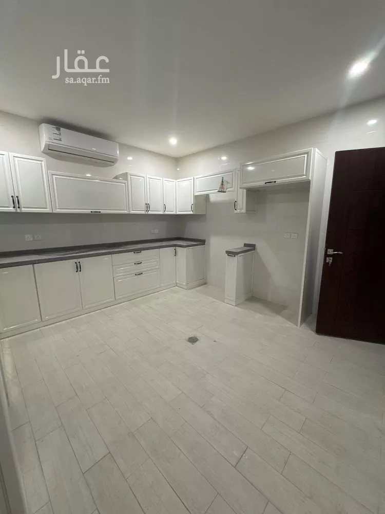 فيلا للإيجار في شارع ابن الواثق, حي الراكة الجنوبية, مدينة الخبر, المنطقة الشرقية صورة 5