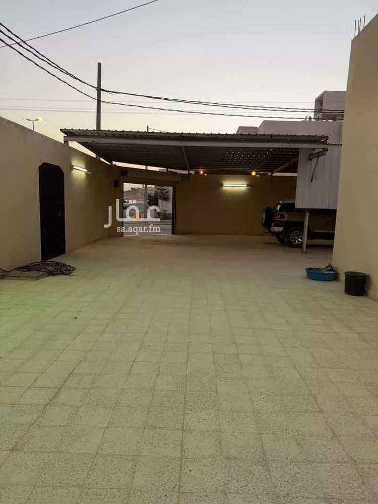Villa for Sale in Howtat Bani Tamim Al Majd