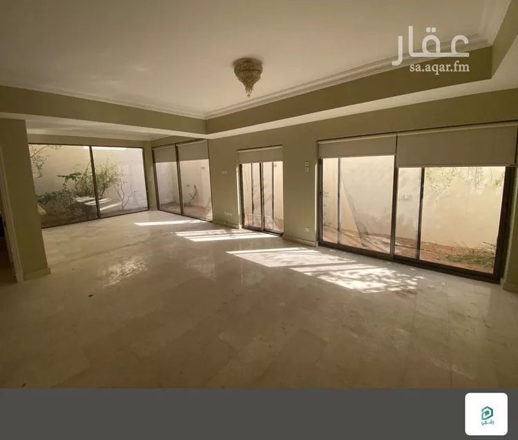 فيلا للإيجار في شارع وادي الأحمر, حي النخيل, مدينة الرياض, منطقة الرياض صورة 2