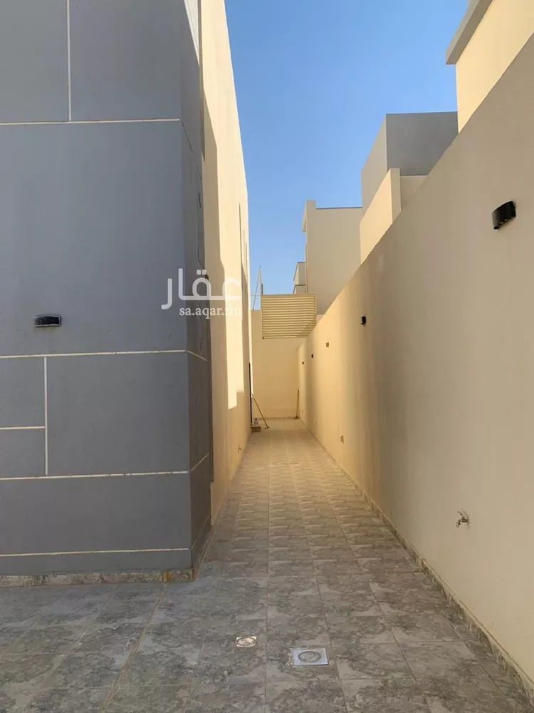 فيلا للبيع في شارع الركب, حي الجنادرية, مدينة الرياض, منطقة الرياض صورة 2