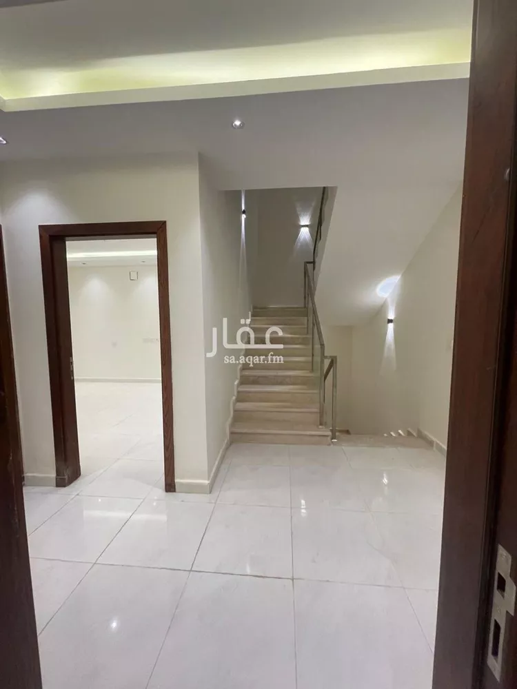 فيلا للإيجار في شارع الركب, حي الجنادرية, مدينة الرياض, منطقة الرياض صورة 2