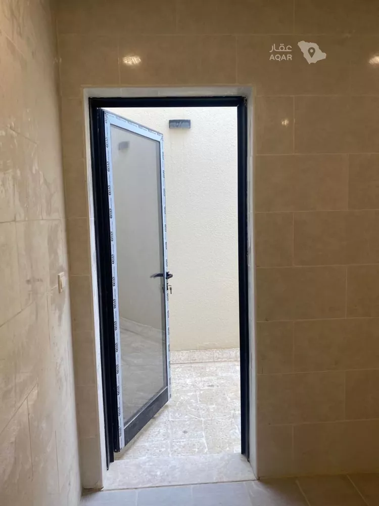 فيلا للإيجار في شارع الركب, حي الجنادرية, مدينة الرياض, منطقة الرياض 7