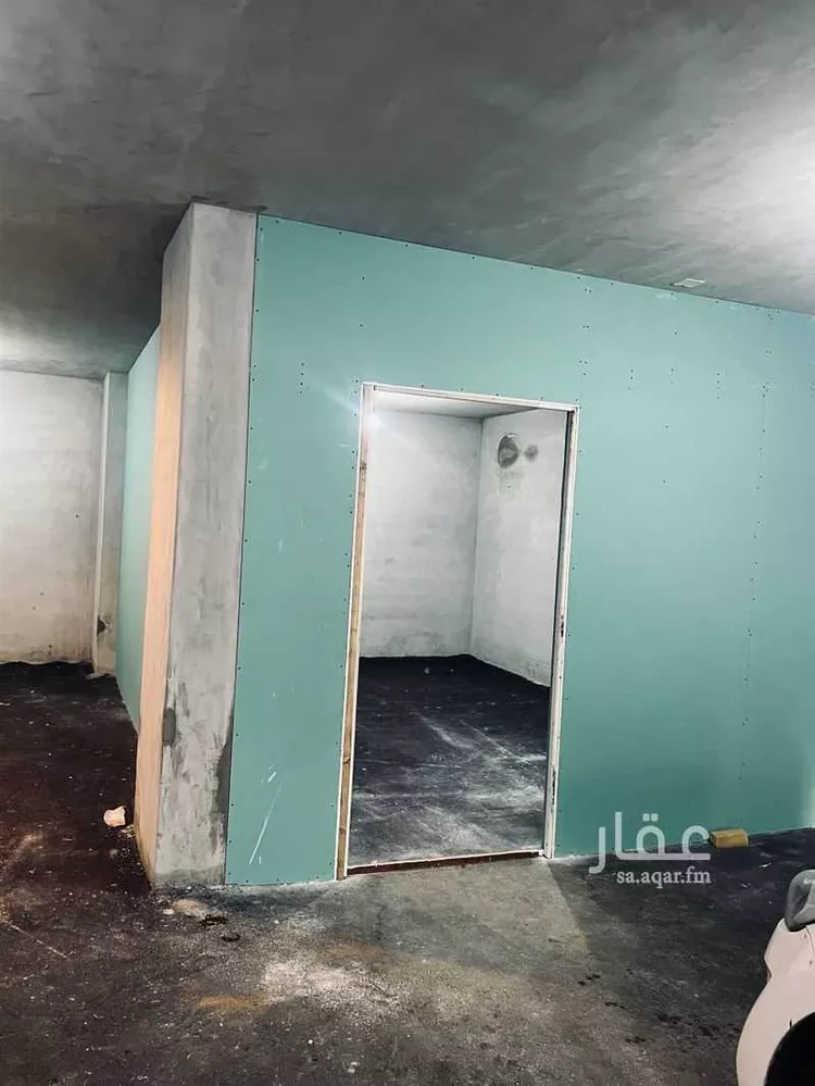 Warehouse for Rent in Khamis Mushait Al Wahah صورة 4