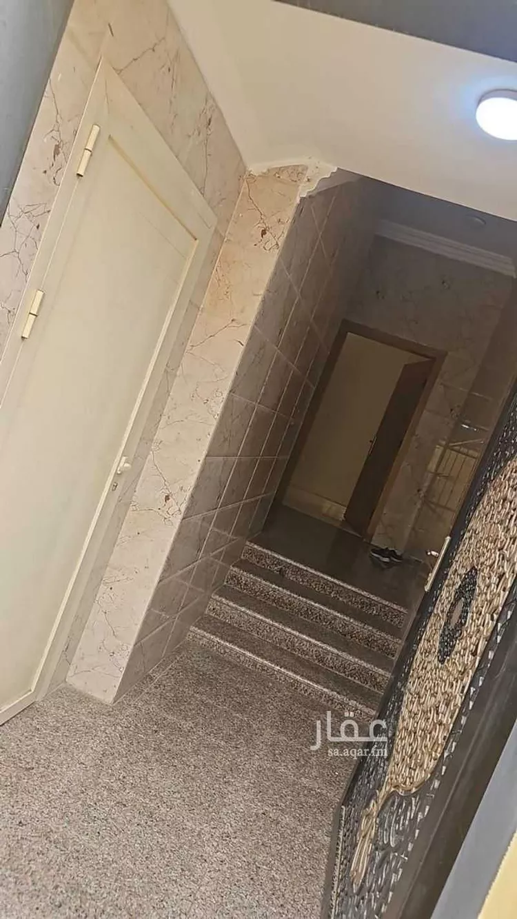 فيلا للبيع في شارع محمد بن حسين, حي السويس 1, مدينة جازان, منطقة جازان صورة 5