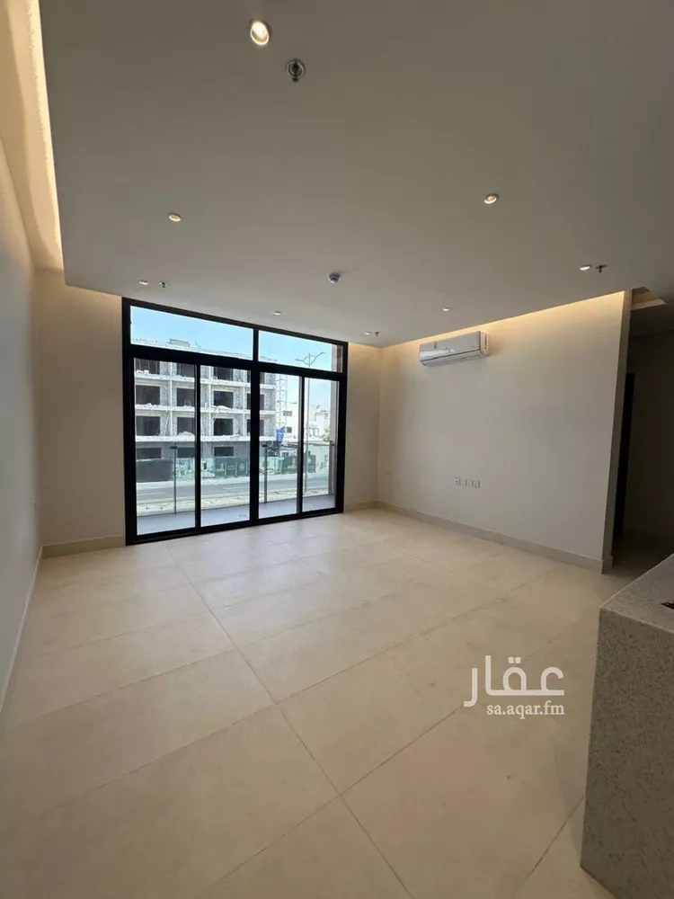 شقة للإيجار في شارع الشيخ عبدالله بن جبرين, حي القيروان, مدينة الرياض, منطقة الرياض