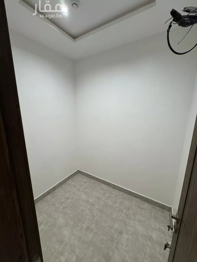 شقة للإيجار في شارع الشيخ عبدالرحمن بن إسحاق بن عبدالرحمن, حي المنار, مدينة الرياض, منطقة الرياض 9