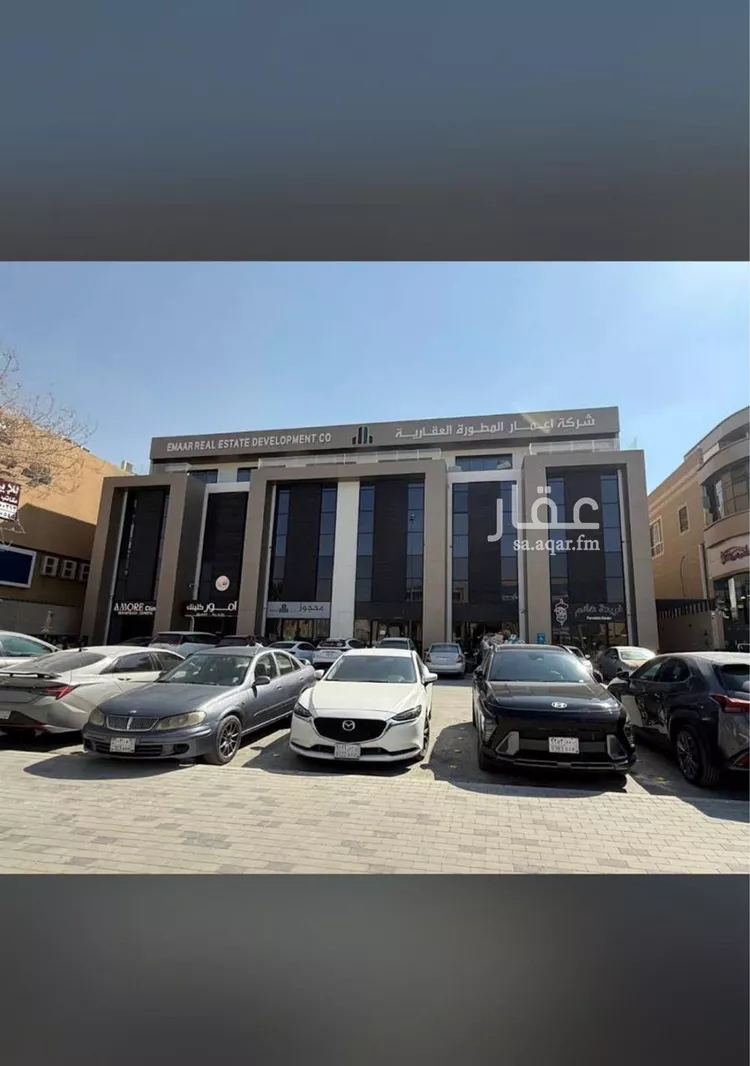مكتب تجاري للإيجار في شارع انس بن مالك, حي الملقا, مدينة الرياض, منطقة الرياض