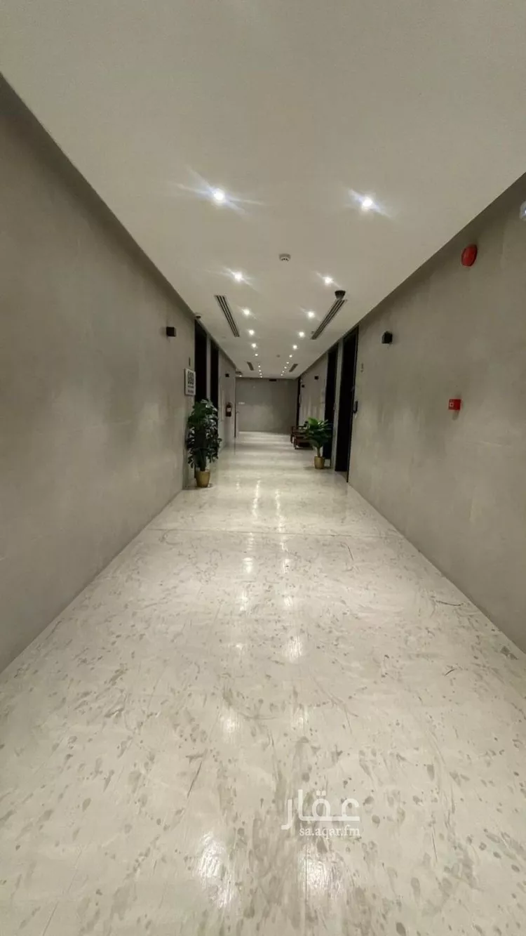 مكتب تجاري للإيجار في شارع انس بن مالك, حي الملقا, مدينة الرياض, منطقة الرياض صورة 2