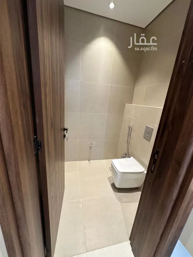 شقة للإيجار في شارع الشيخ عبدالله بن جبرين, حي القيروان, مدينة الرياض, منطقة الرياض صورة 4