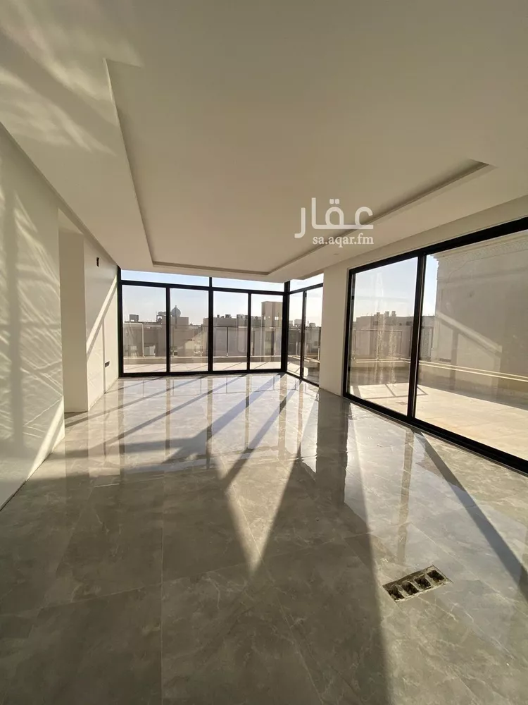 فيلا للبيع في شارع محمد بن زين العابدين, حي المهدية, مدينة الرياض, منطقة الرياض صورة 4