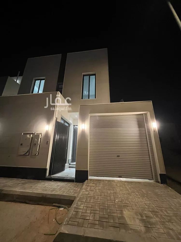 Floor for Sale in Riyadh Al Janadriyah 6